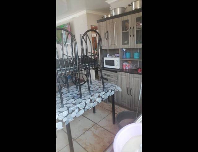 2 BEDROOM HOUSE FOR SALE IN PHUTHADITJABA